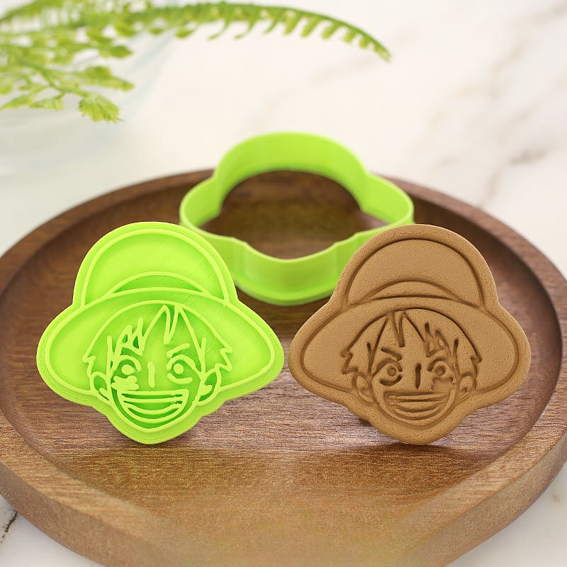 Zoro Anime Merchandise - ワンピースクッキングモールドルフィゾロチョッパースカルクッキーモールドアクションフィギュアキャンディーベーキングDIYキッチンガジェットギフト