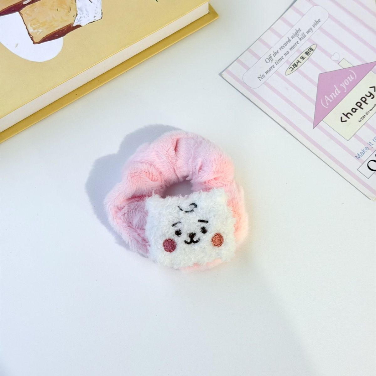 BT21漫画のかわいいぬいぐるみヘアゴム カワイイヘアバンド - Cute Anime Merchandise のレビューと価格