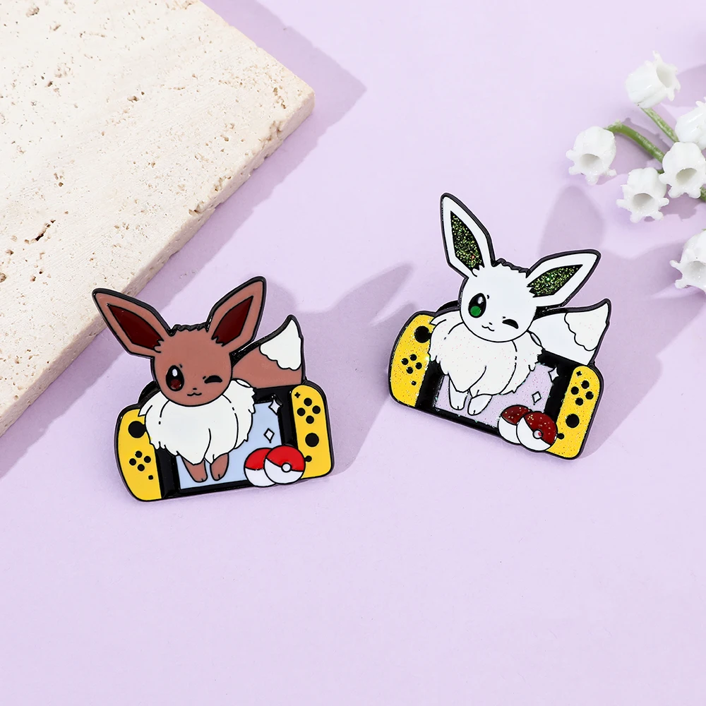 2 個アニメエルフ漫画ブローチクリエイティブイーブイゲームコ - Enamel Pin Set のレビューと価格