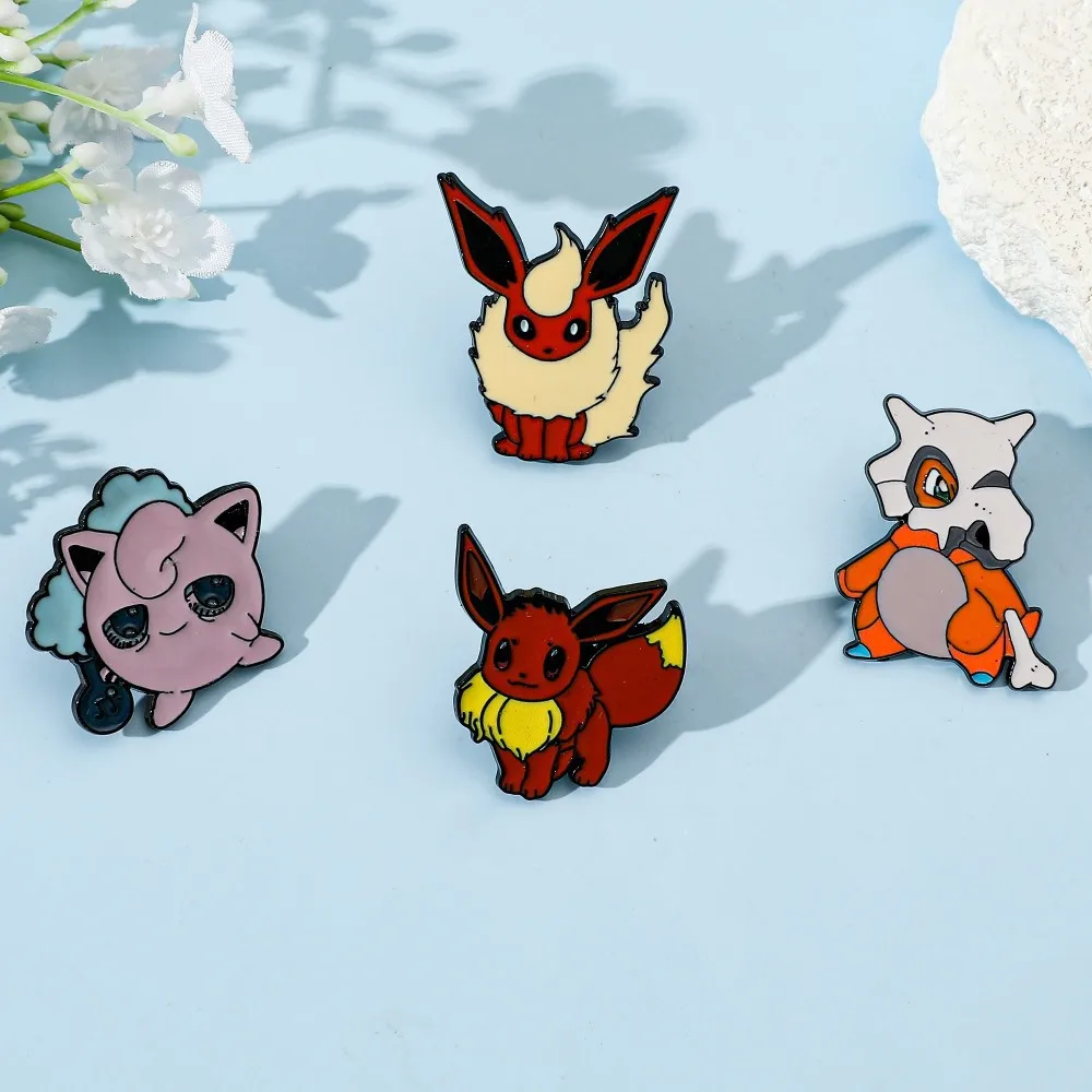4 個のキャラクター漫画ブローチ Flareon Jiggl - Enamel Pin Set のレビューと価格